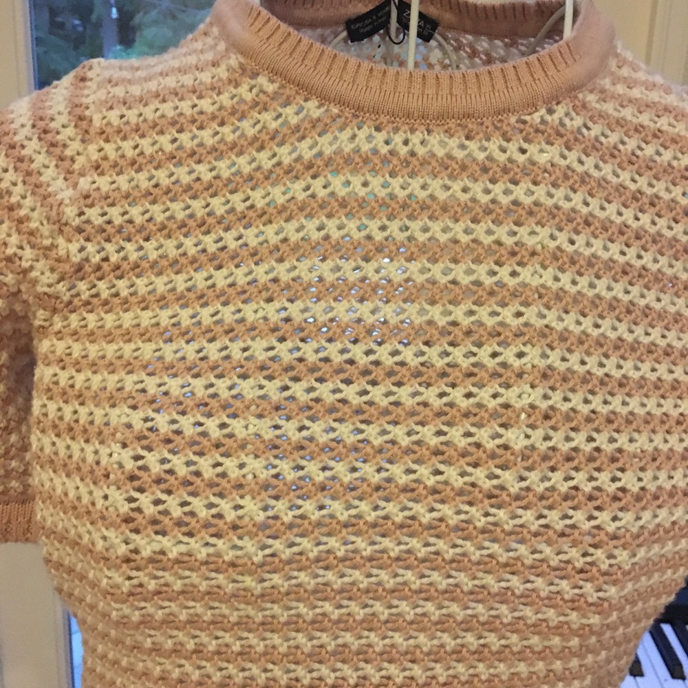 Stripe knit sweater